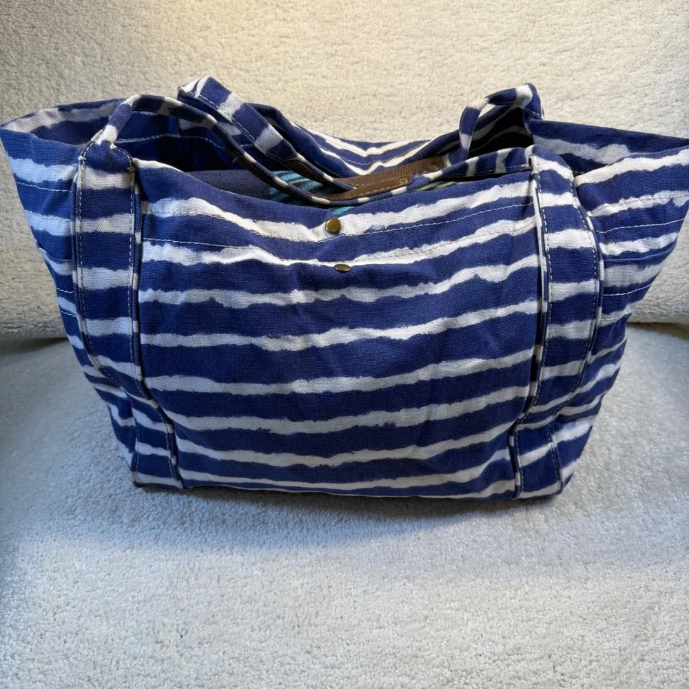 Merona Large Blue White Striped Canvas Tote Bag Leather Trim Handles Blue Lining